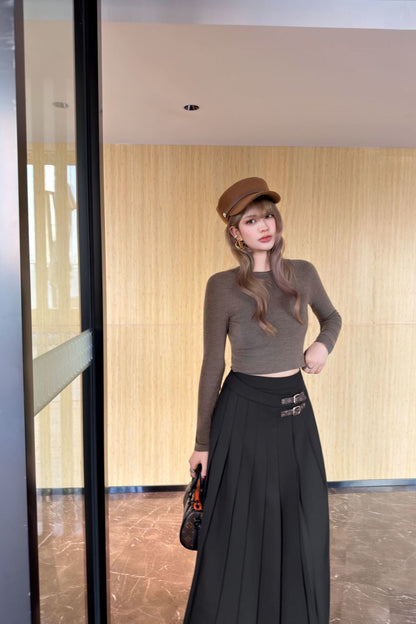 Louis NEW pleated skirts