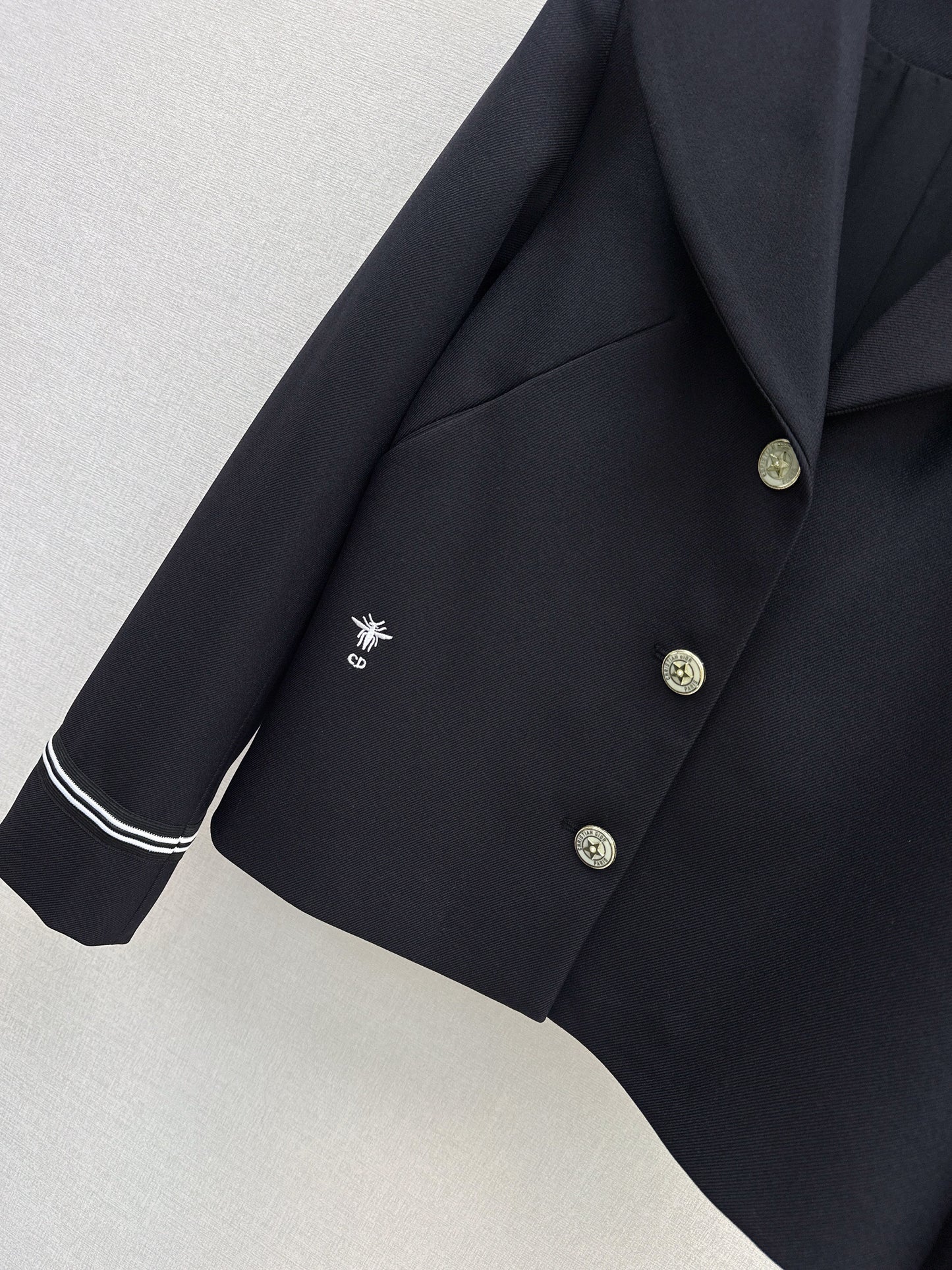 CD NEW Nautical-style suit