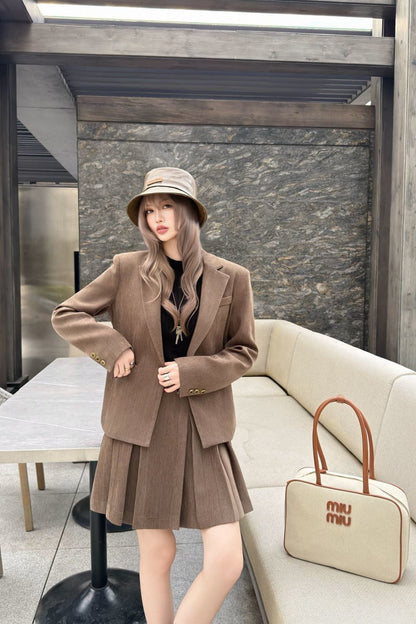 Miu NEW suit jacket pleated skirts