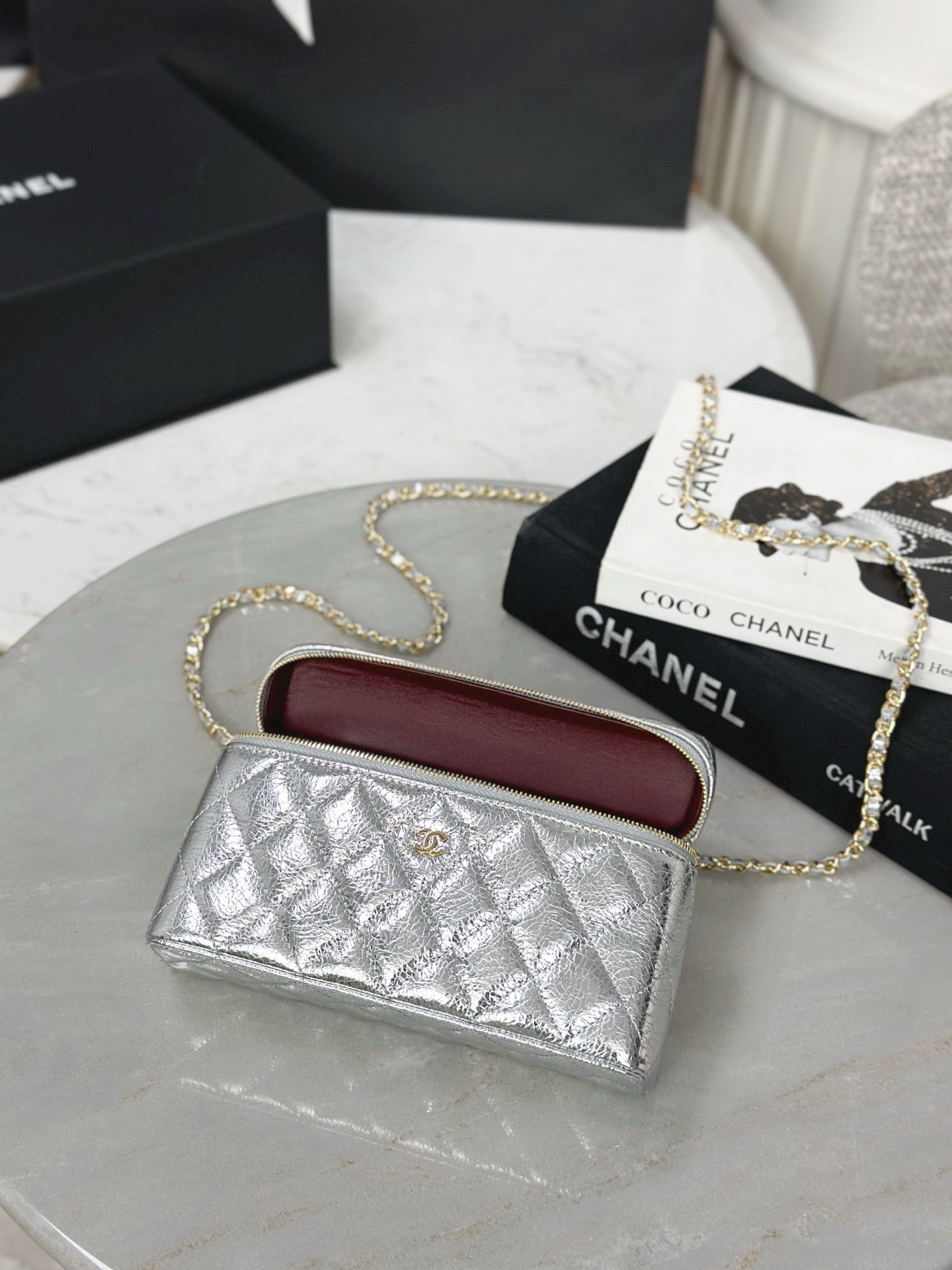 Chan NEW 26X LP lunch box bag