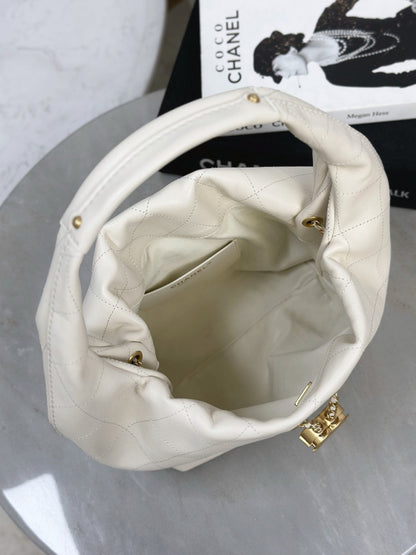 Chan NEW 26C hobo bag