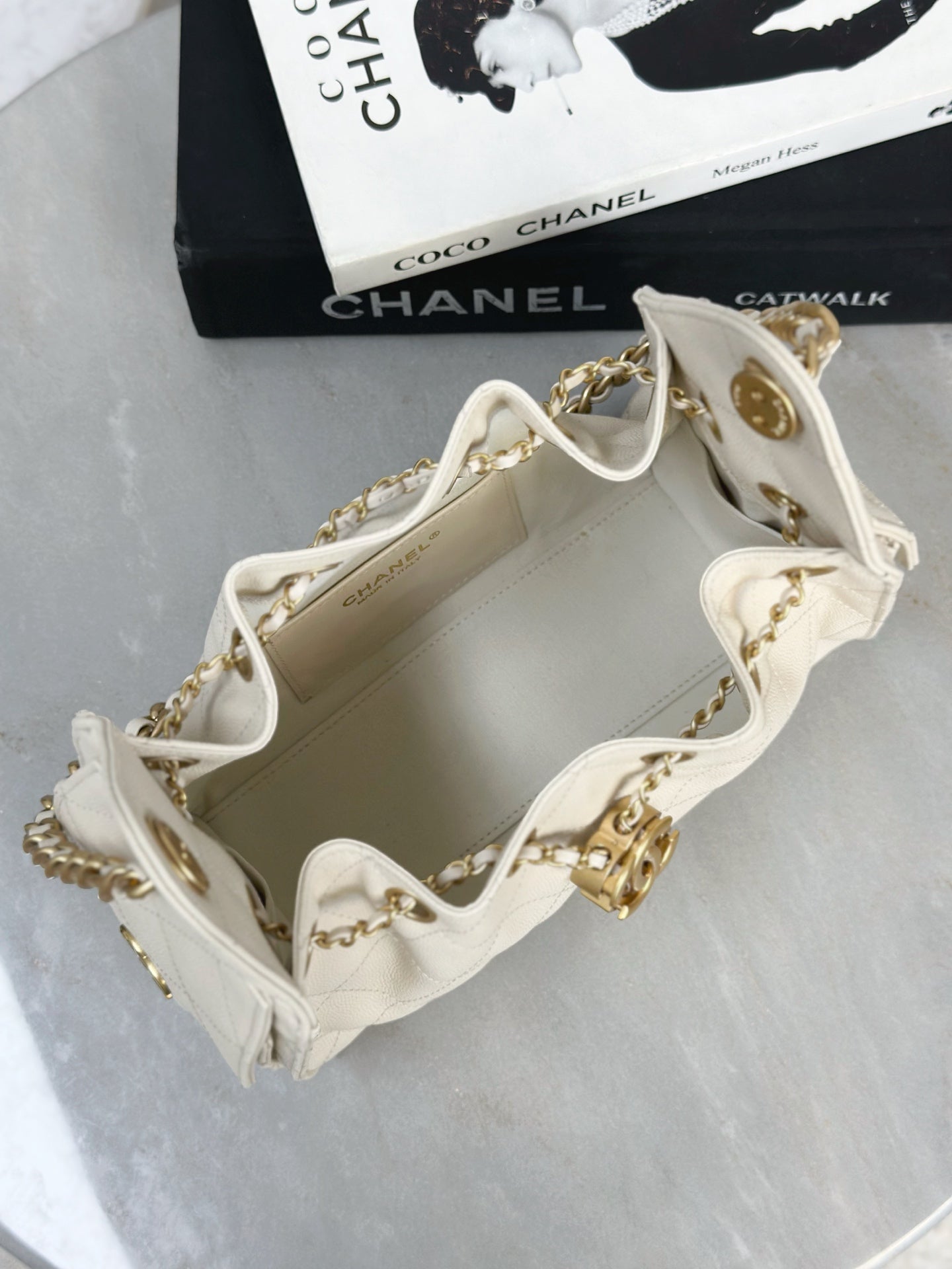 Chan NEW 26C hobo bag