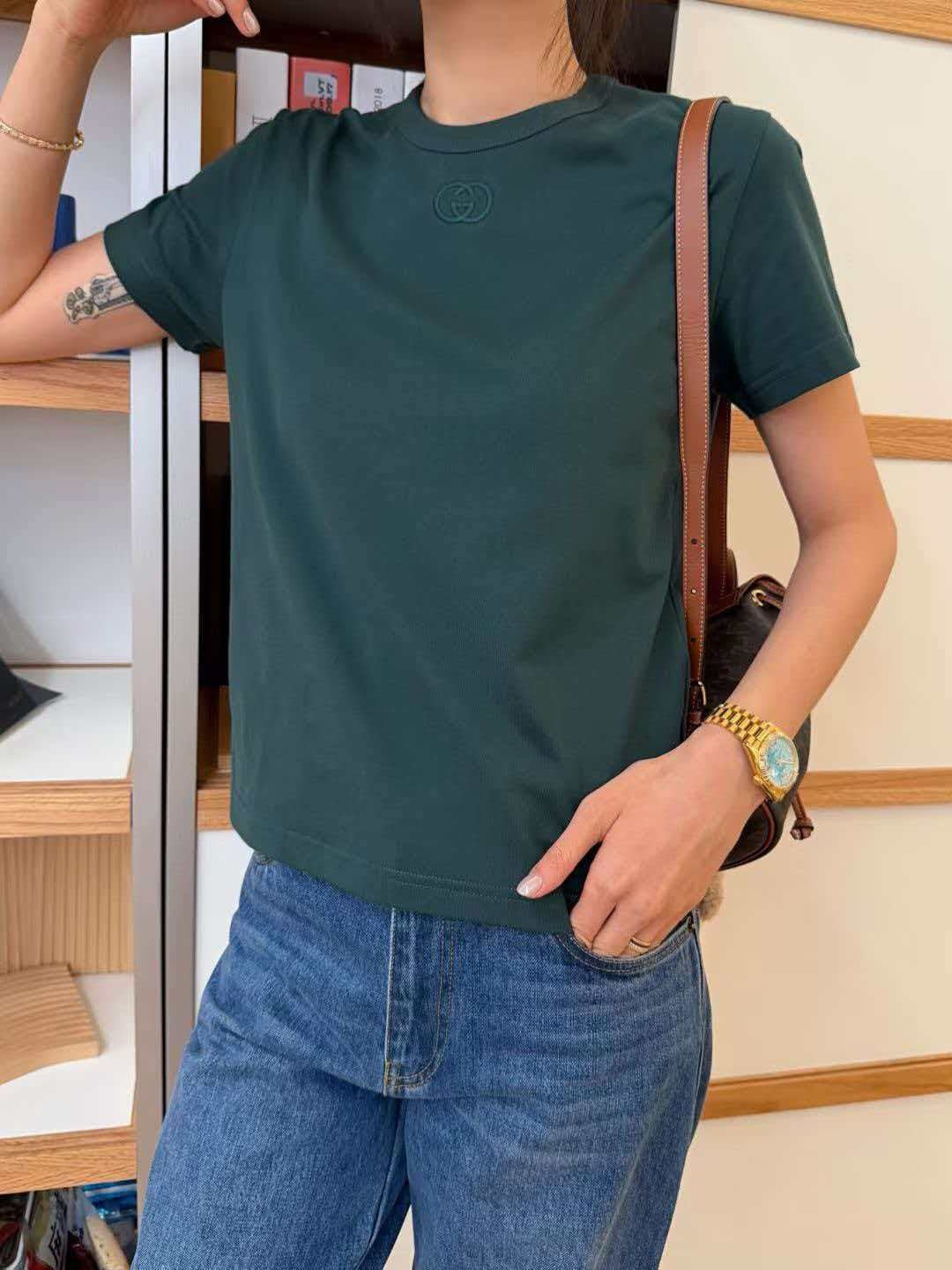 Guc NEW embroidery t-shirt