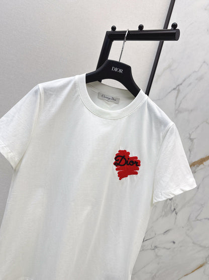 CD NEW heart print t-shirt