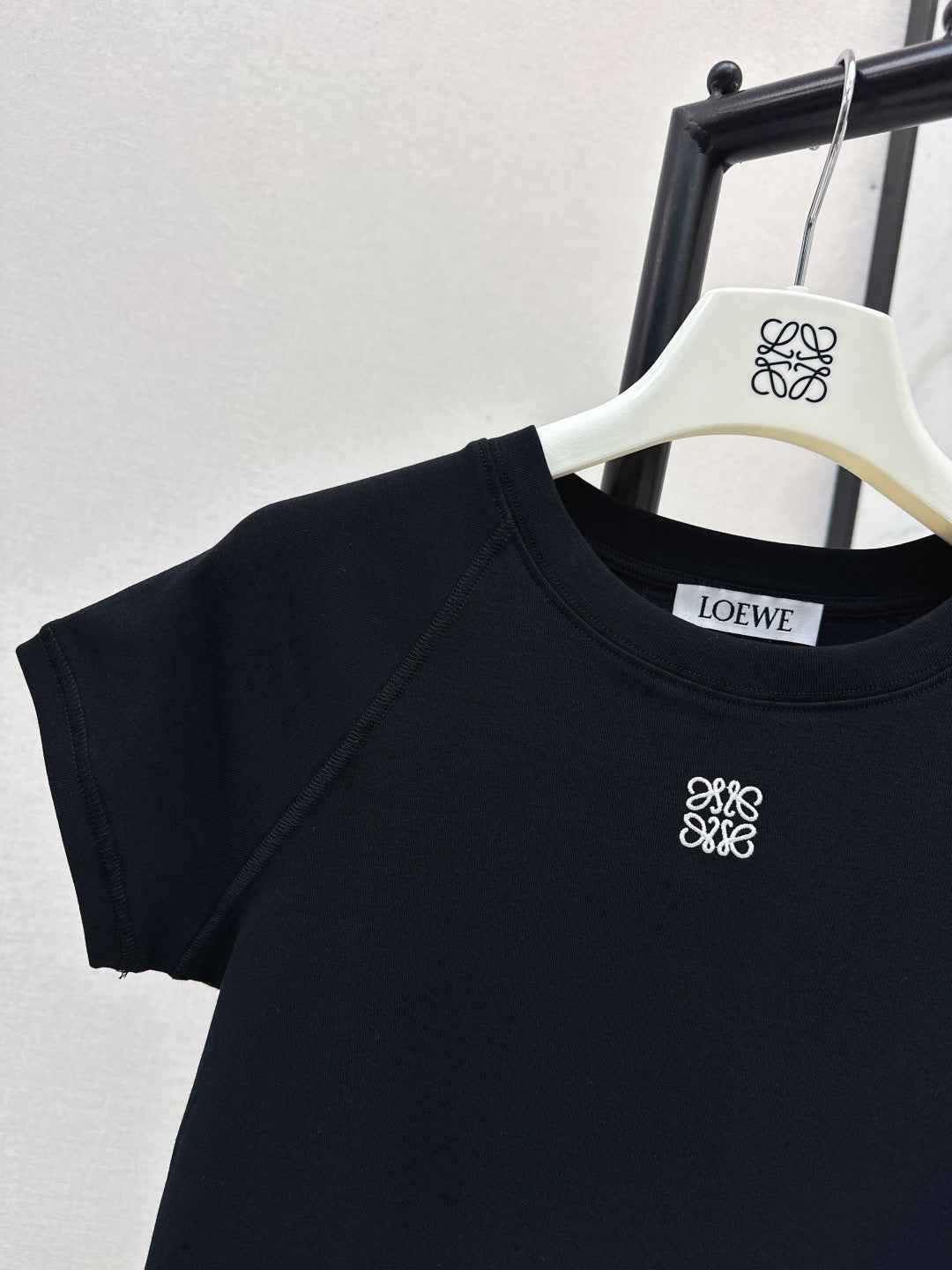 Loe NEW embroidered T-shirt
