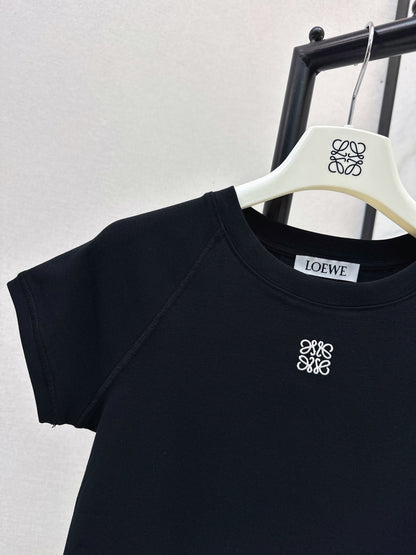 Loe NEW embroidered T-shirt