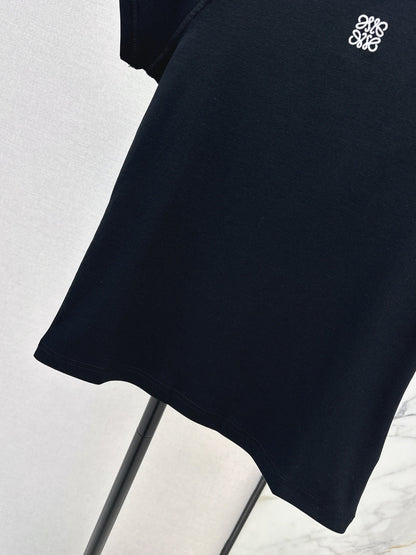 Loe NEW embroidered T-shirt