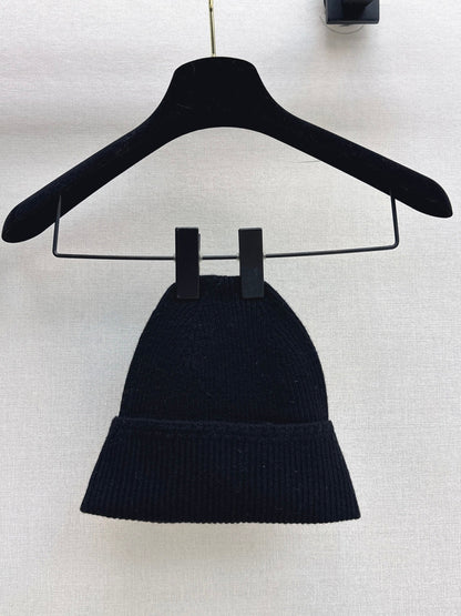 Chan NEW cashmere hat