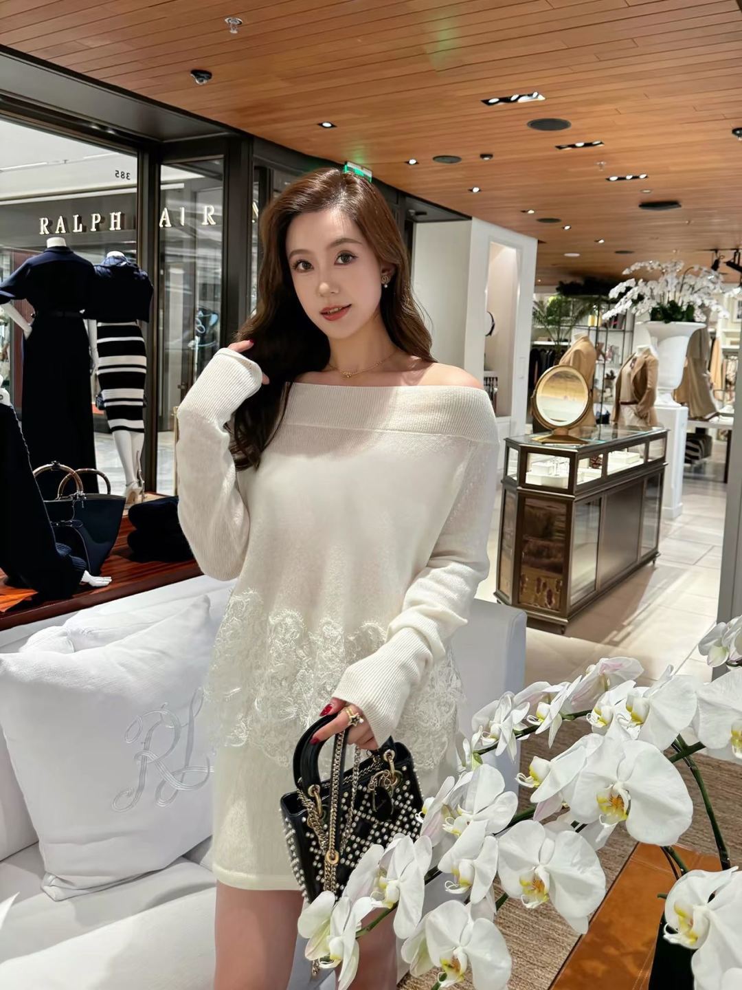 Es NEW embroidery lace sweater