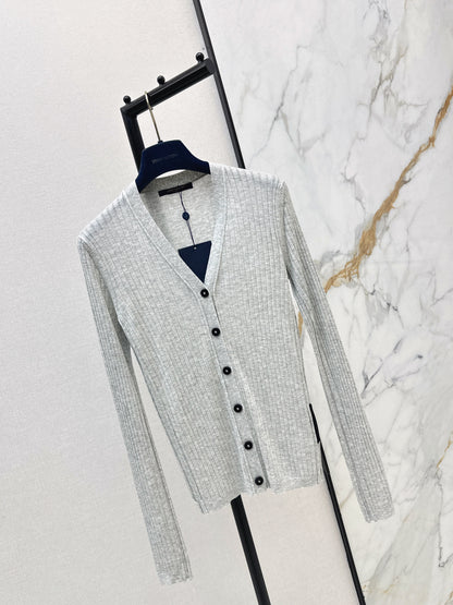 Louis NEW v-neck cardigan
