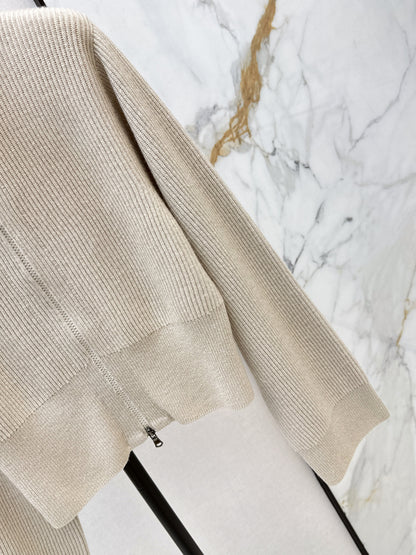 Brun NEW zip-up sweater