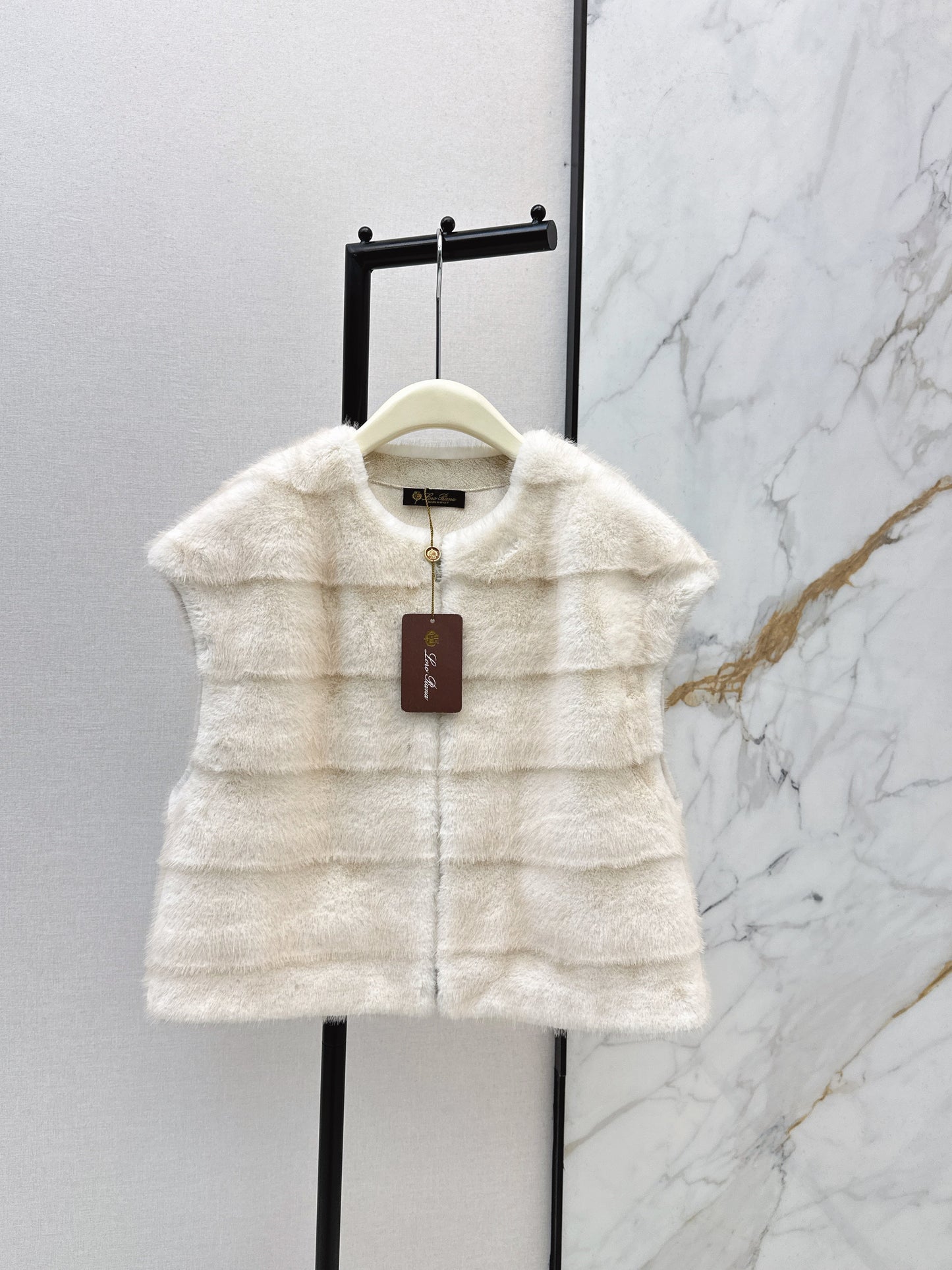Loro NEW fur vest jacket