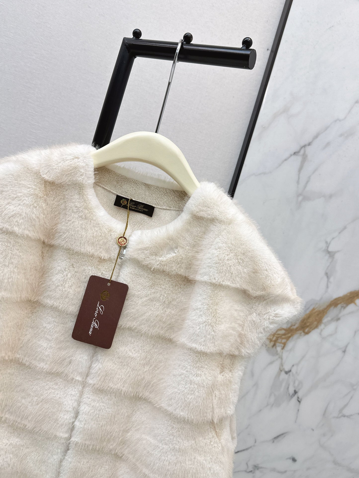 Loro NEW fur vest jacket