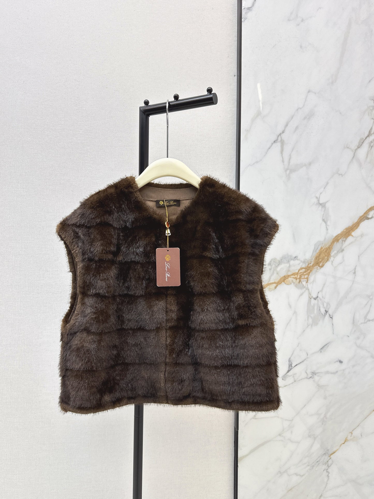 Loro NEW fur vest jacket