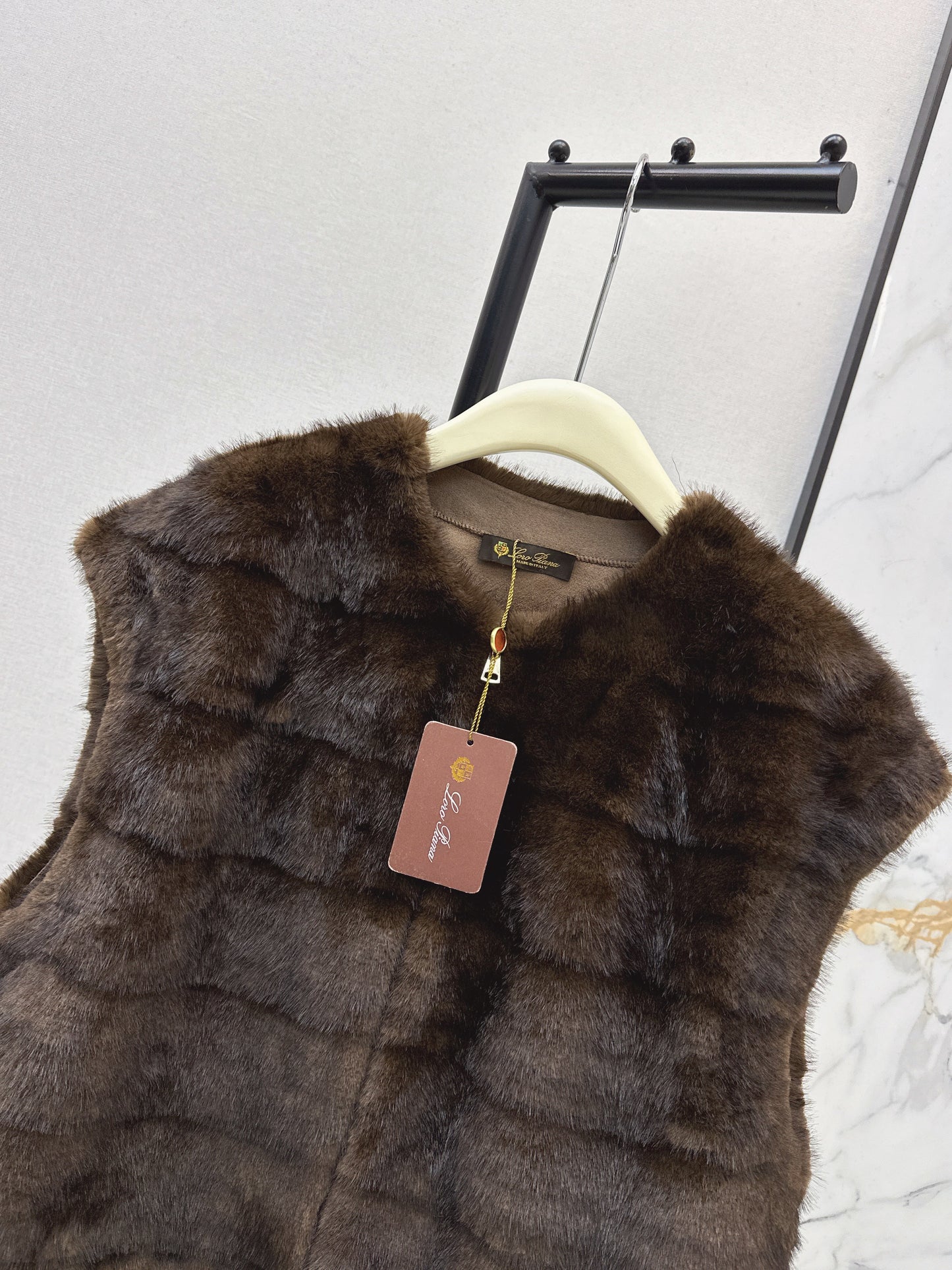 Loro NEW fur vest jacket