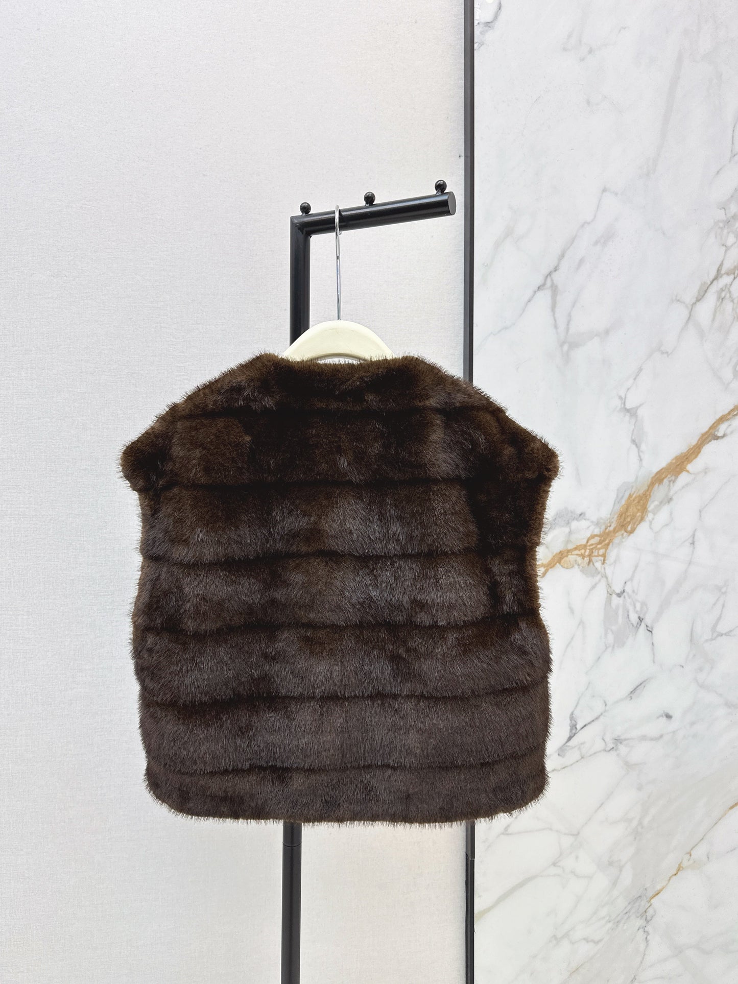 Loro NEW fur vest jacket