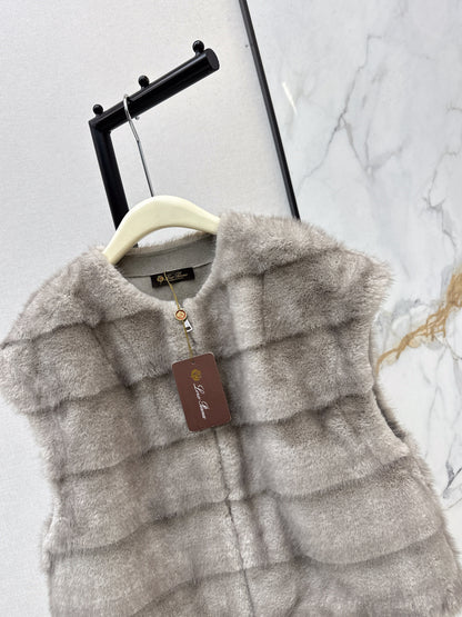 Loro NEW fur vest jacket