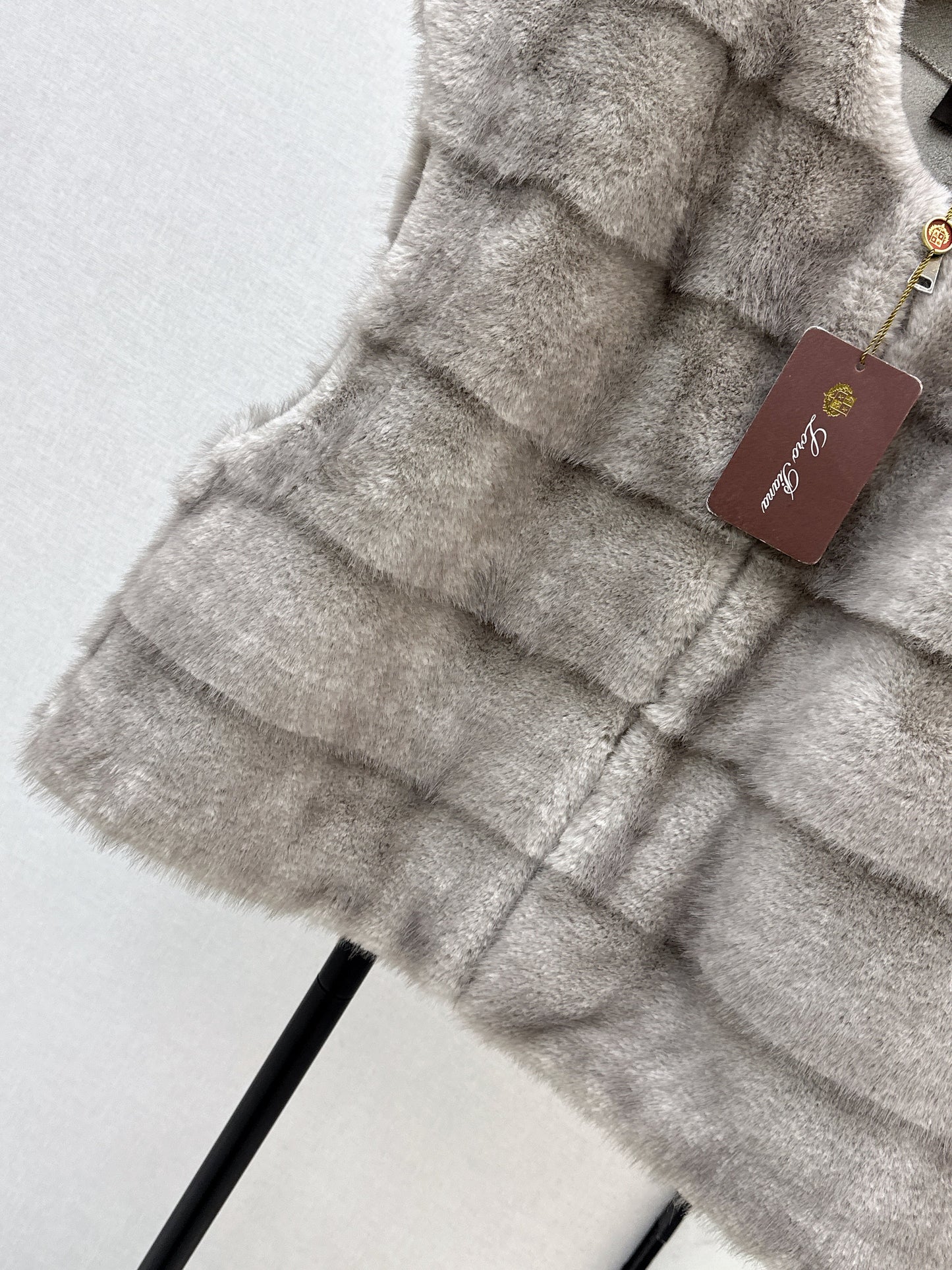 Loro NEW fur vest jacket