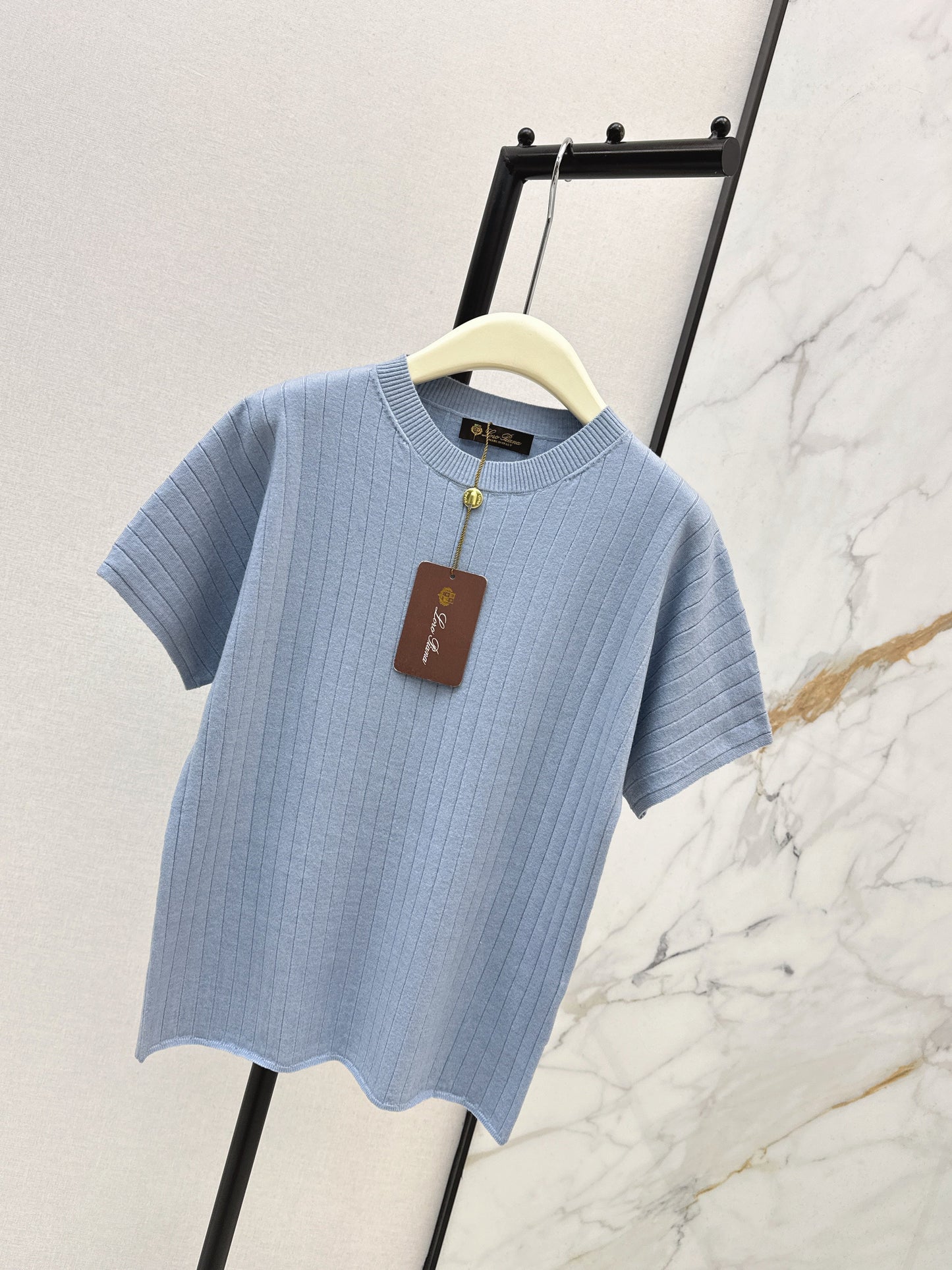 Loro NEW dropped-shoulder short-sleeved sweater