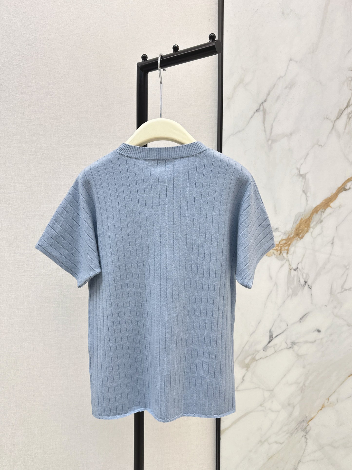 Loro NEW dropped-shoulder short-sleeved sweater