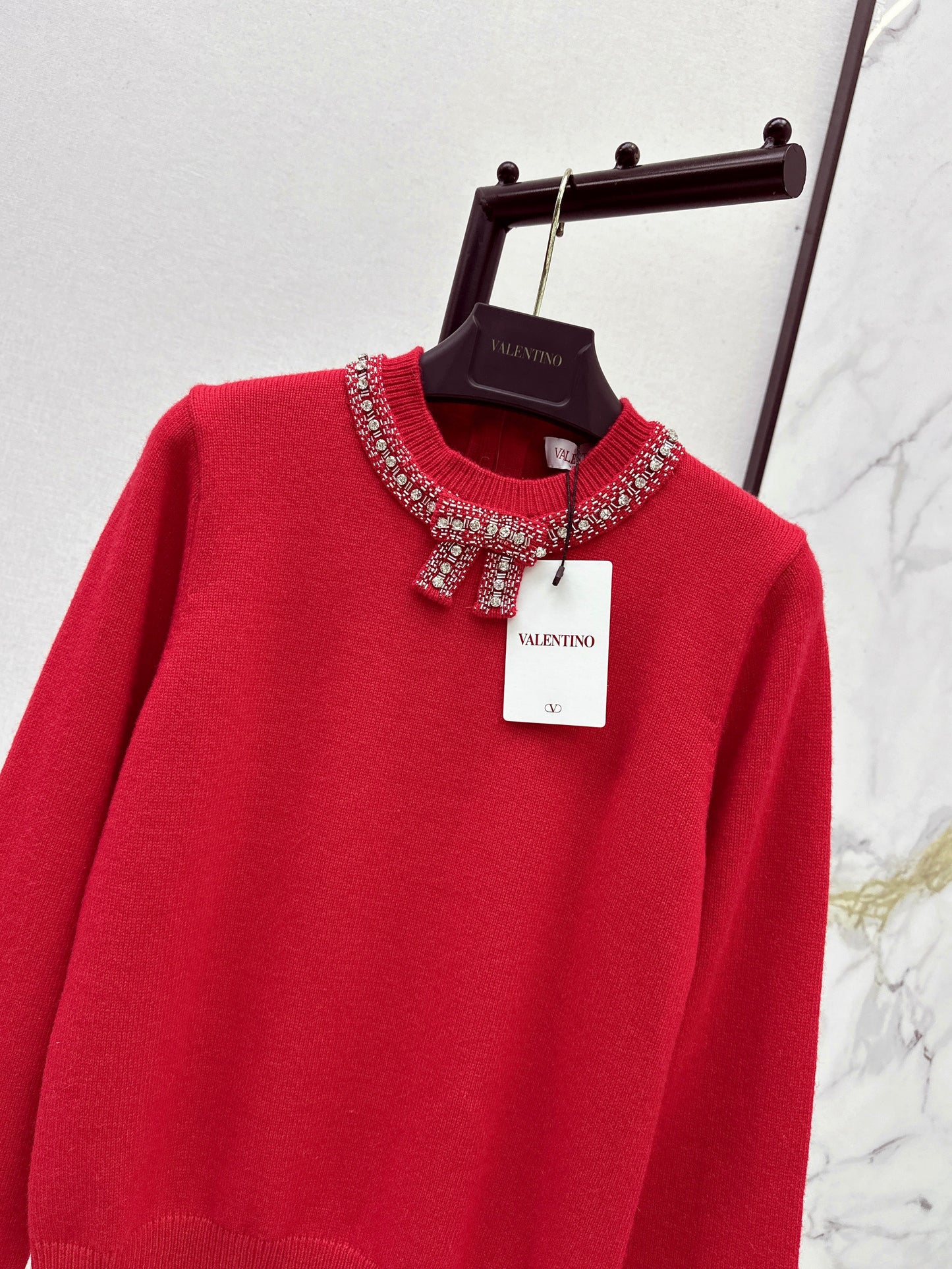 Valen NEW bow rhinestone sweater