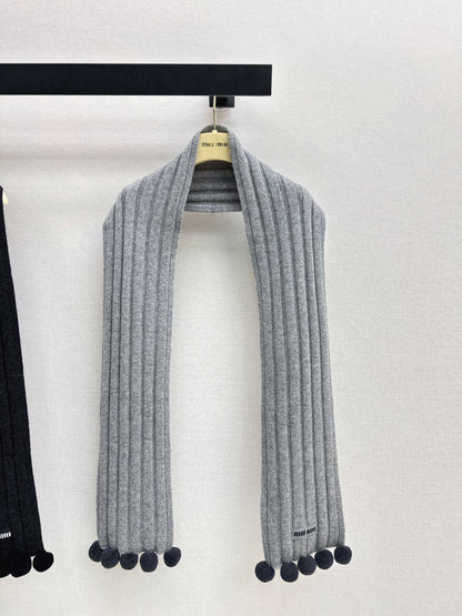 Miu NEW wool scarf
