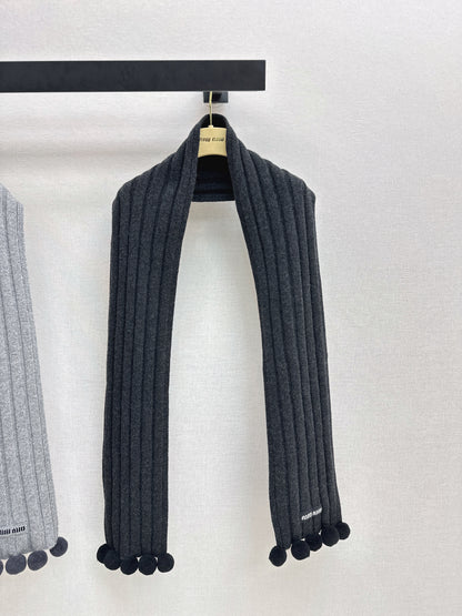 Miu NEW wool scarf