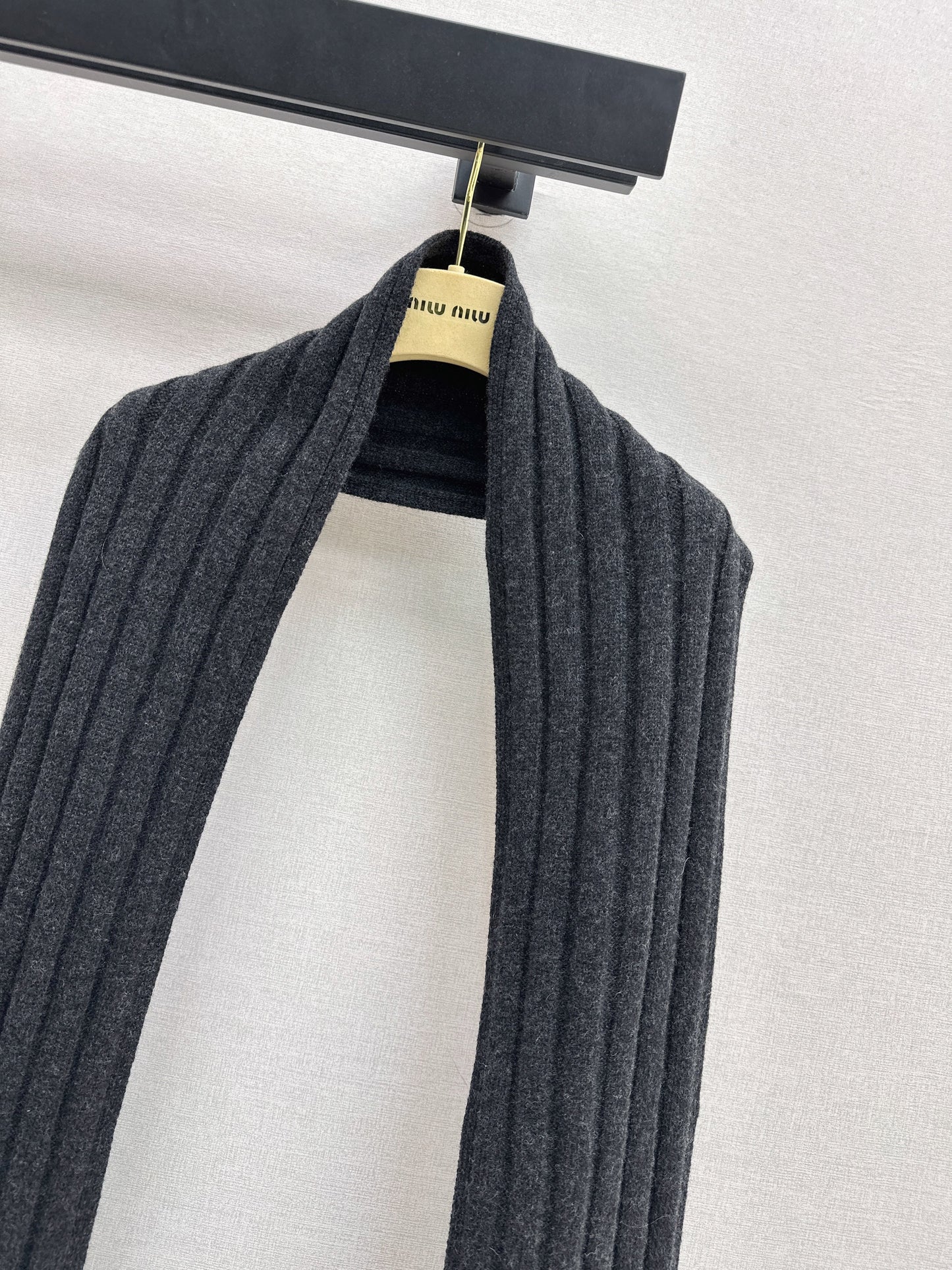 Miu NEW wool scarf