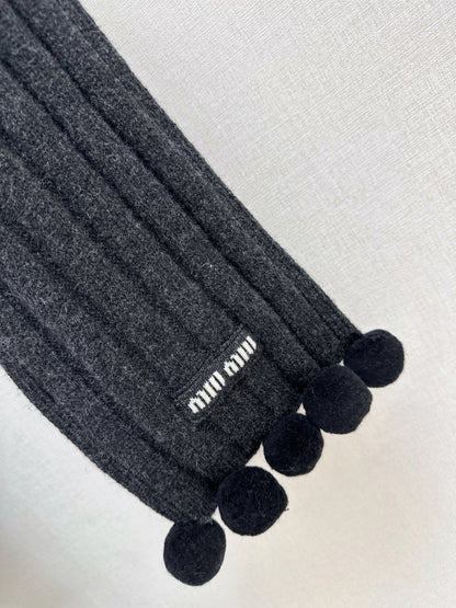 Miu NEW wool scarf