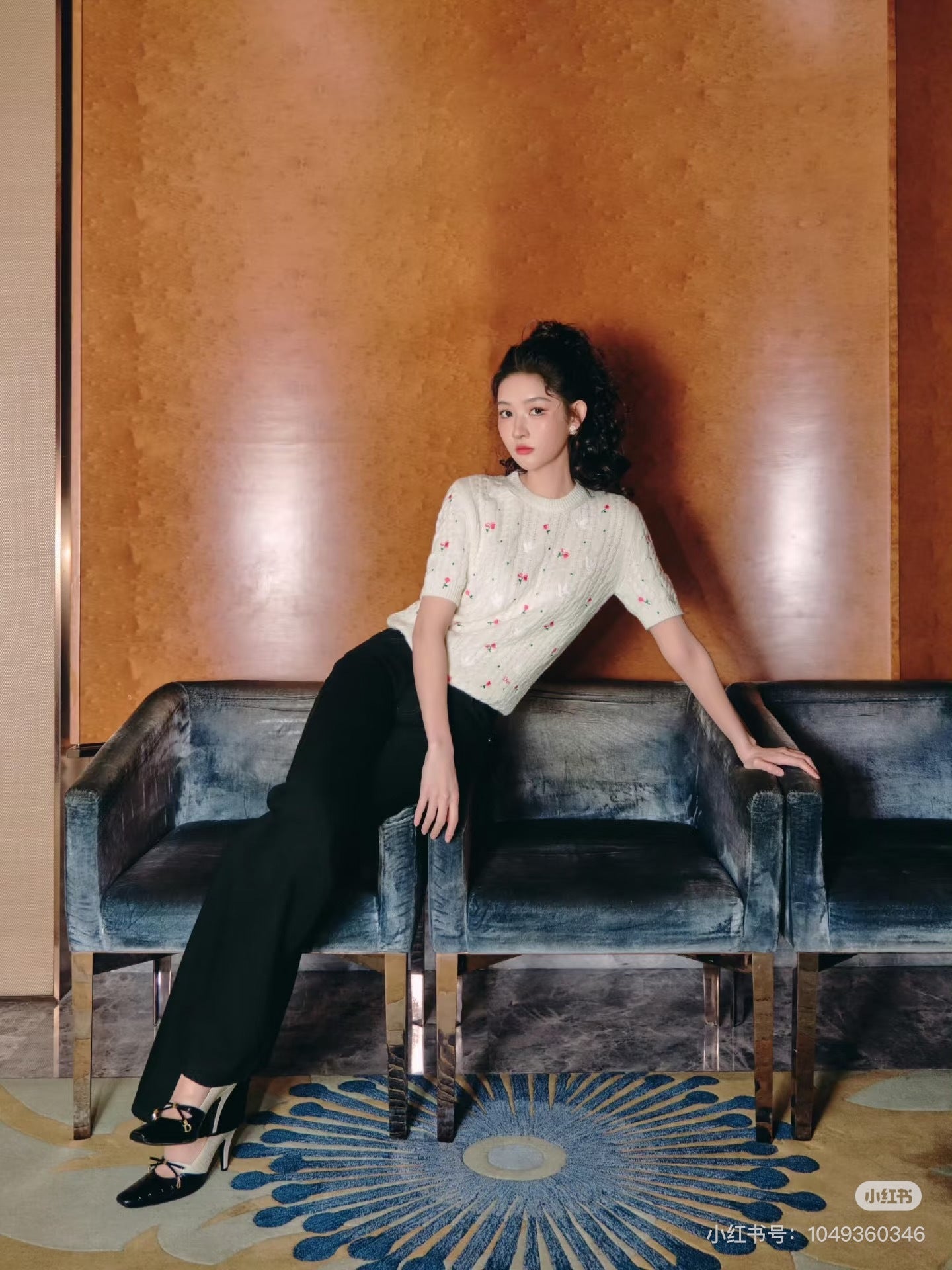 CD NEW embroidery short sleeve sweater