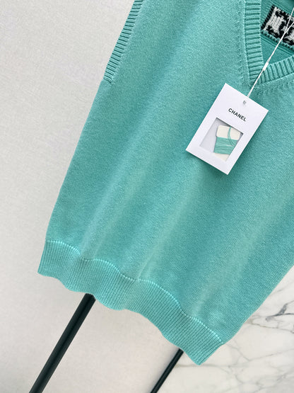 Chan NEW knitted vest