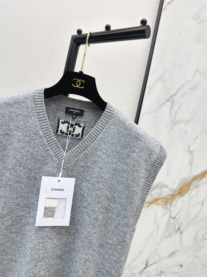 Chan NEW knitted vest