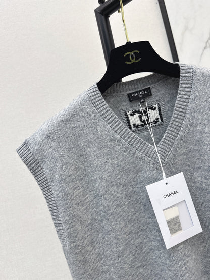 Chan NEW knitted vest