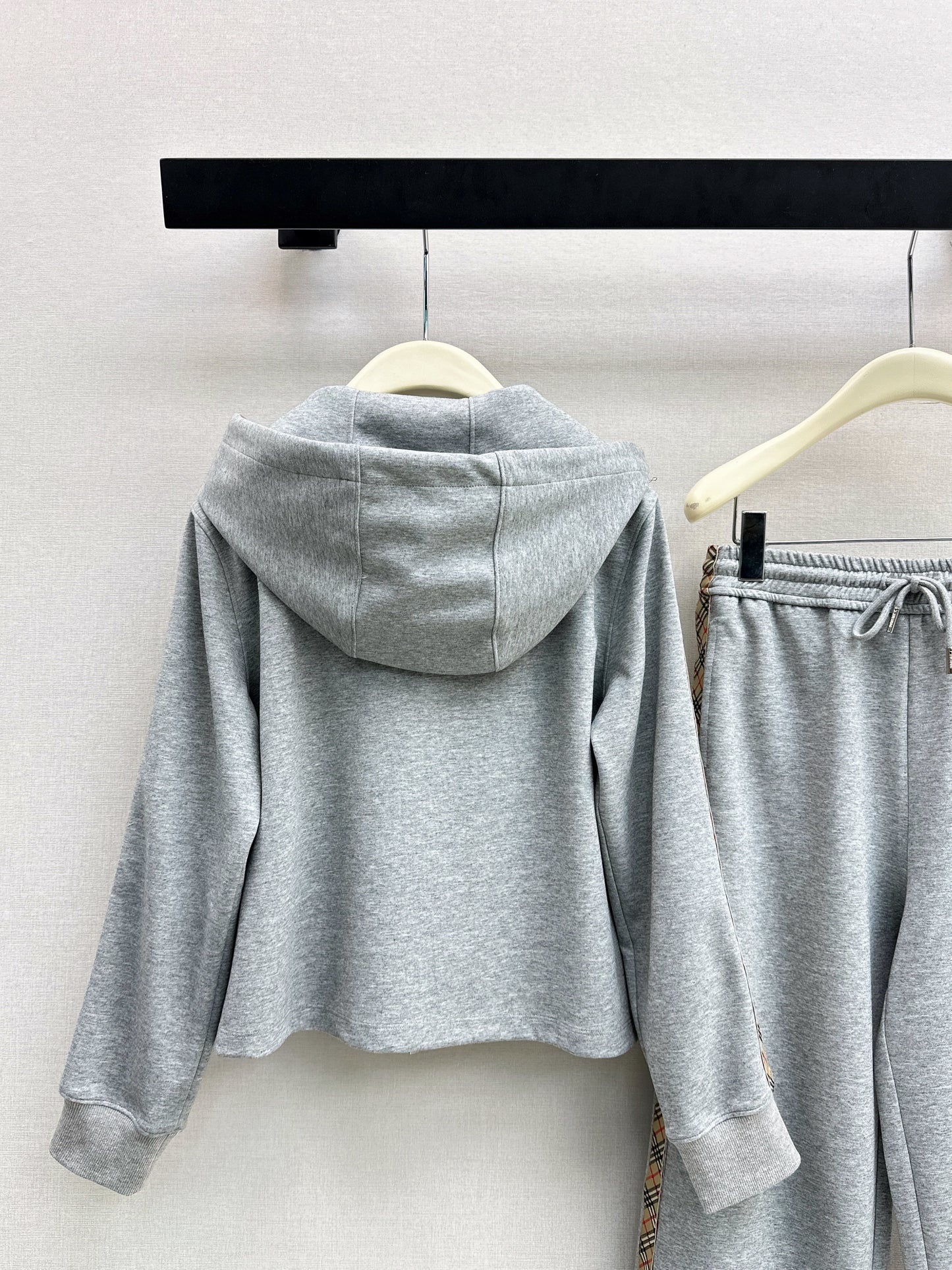 Bur NEW causal tracksuit