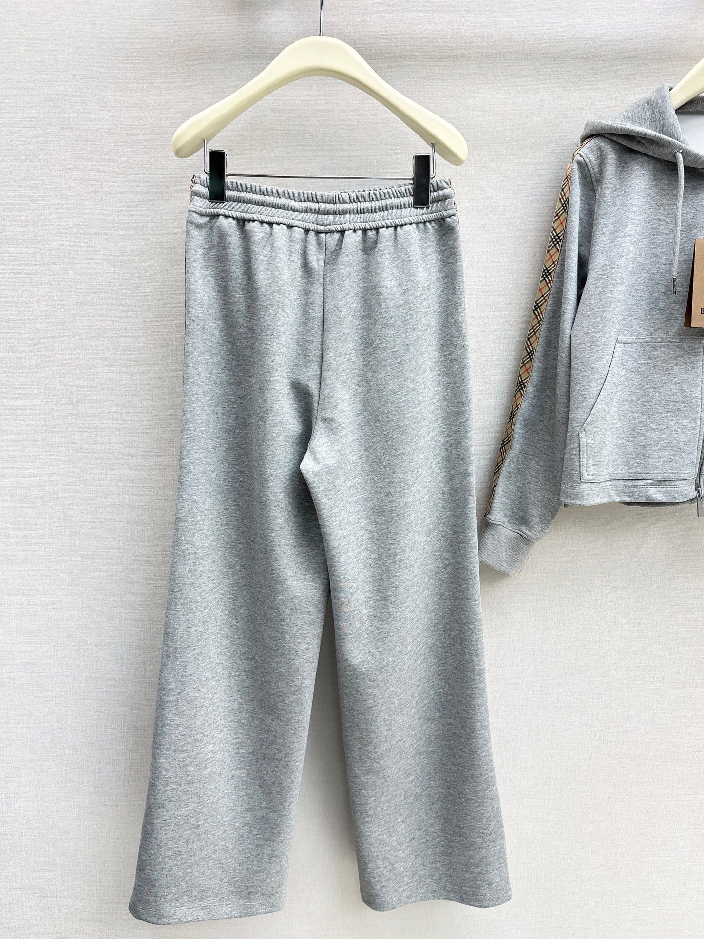 Bur NEW causal tracksuit