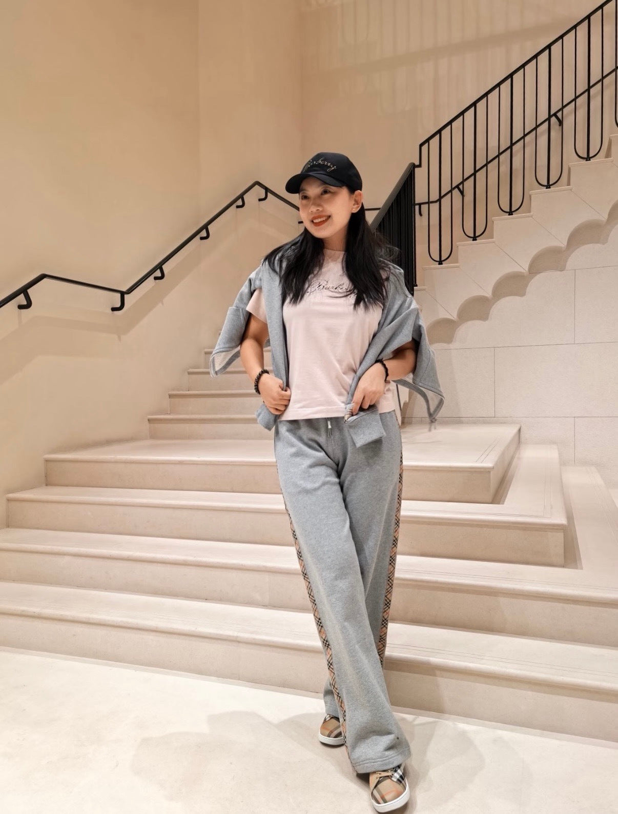 Bur NEW causal tracksuit