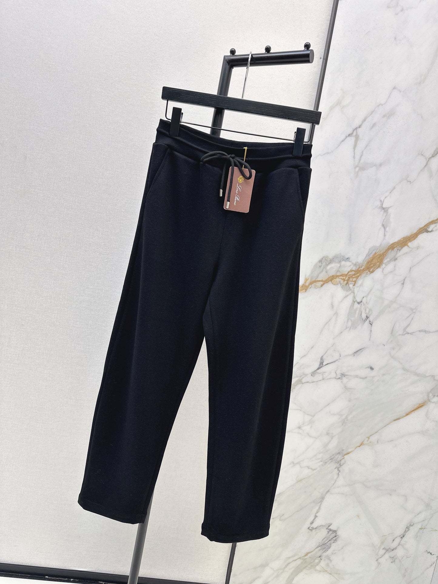 Loro NEW causal pants