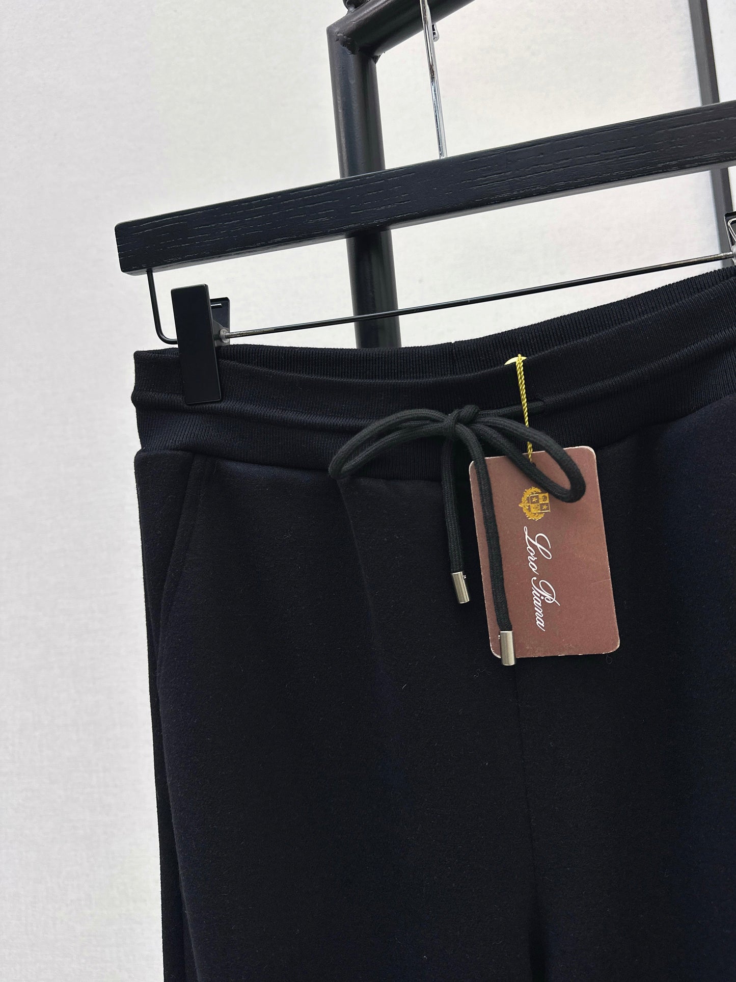 Loro NEW causal pants