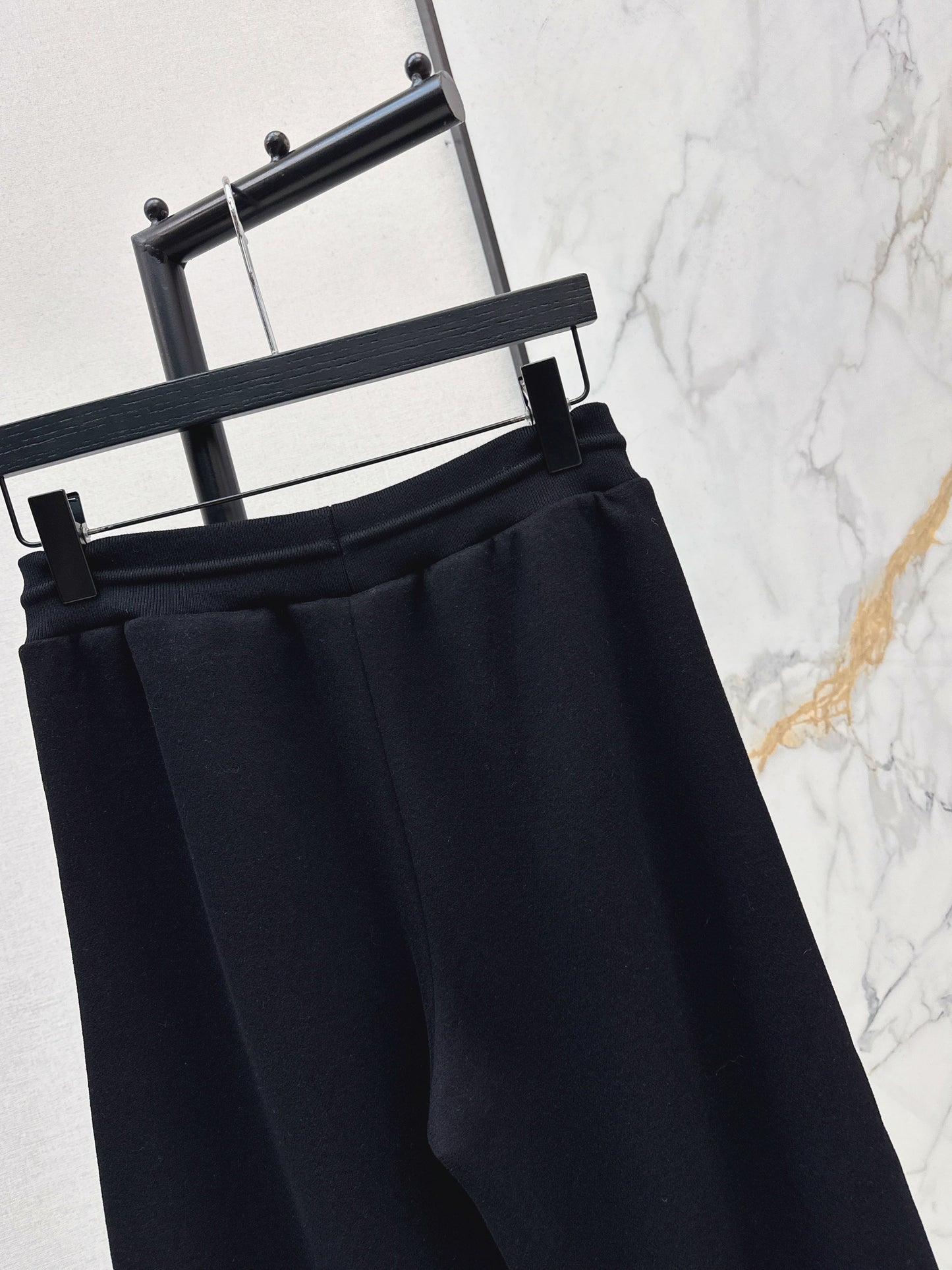 Loro NEW causal pants