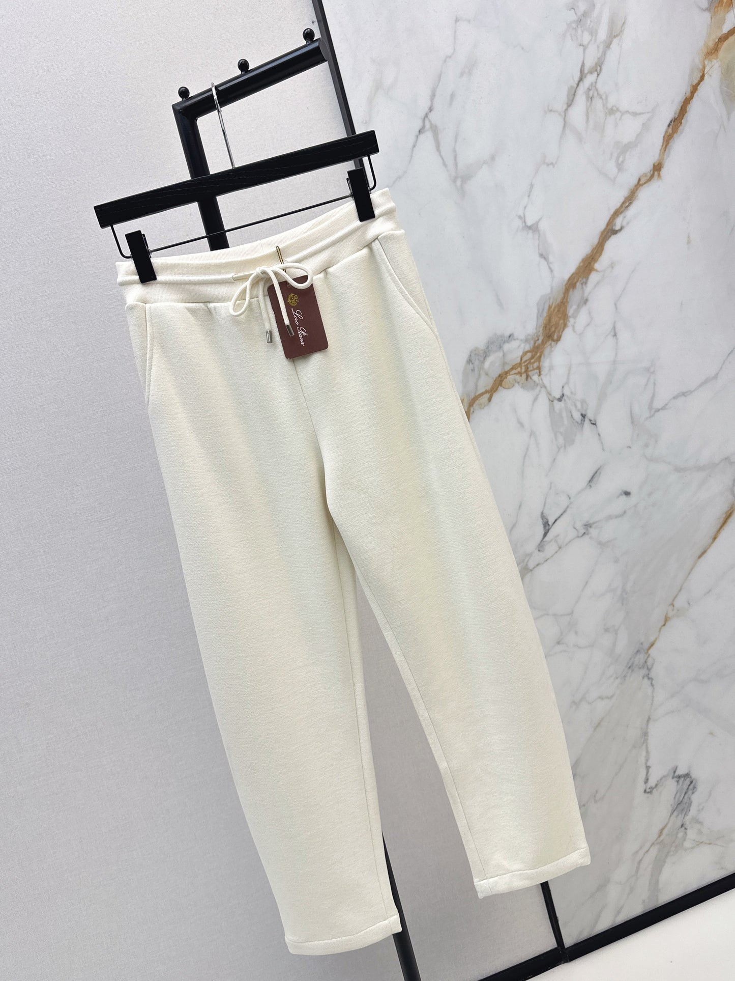 Loro NEW causal pants