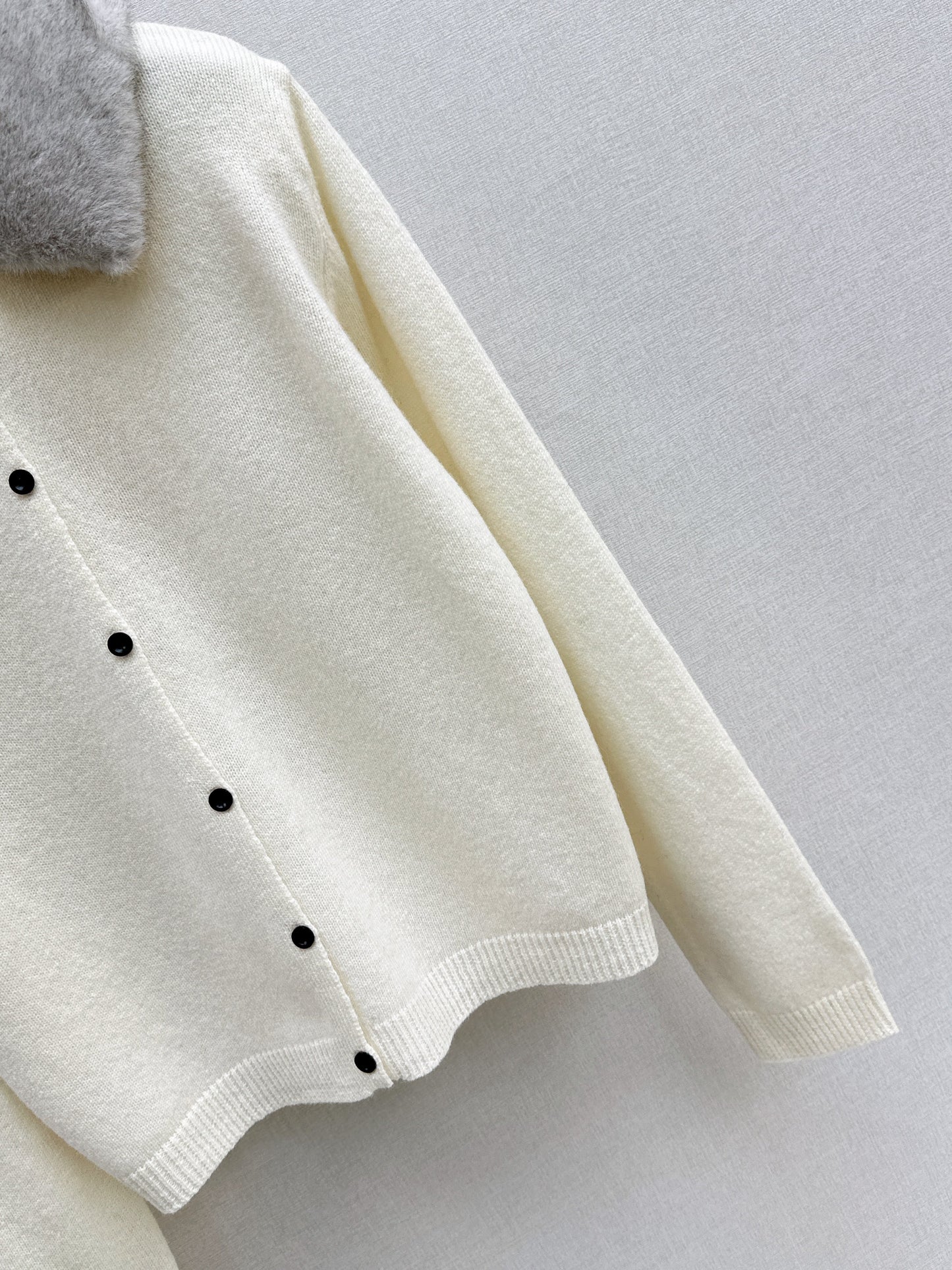 Miu NEW wool cardigan