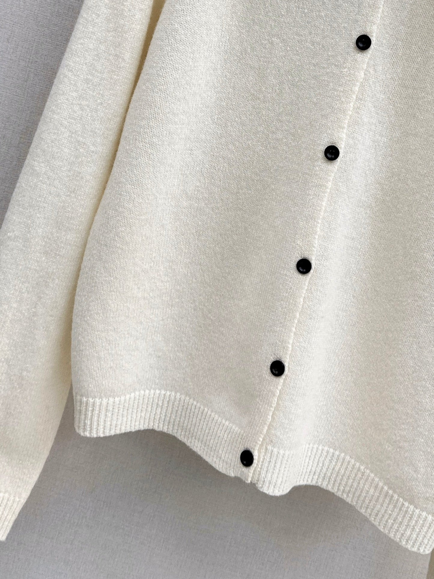 Miu NEW wool cardigan