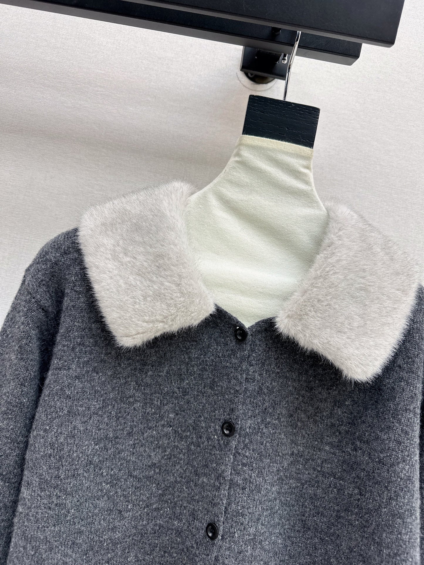 Miu NEW wool cardigan
