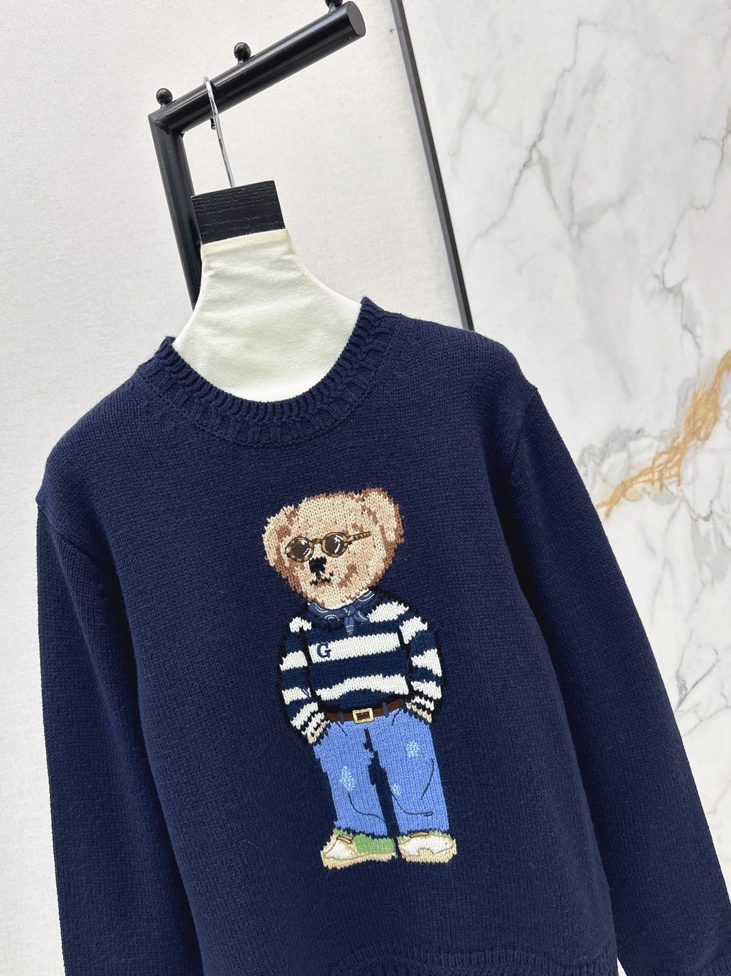 Ral NEW embroidery sweater
