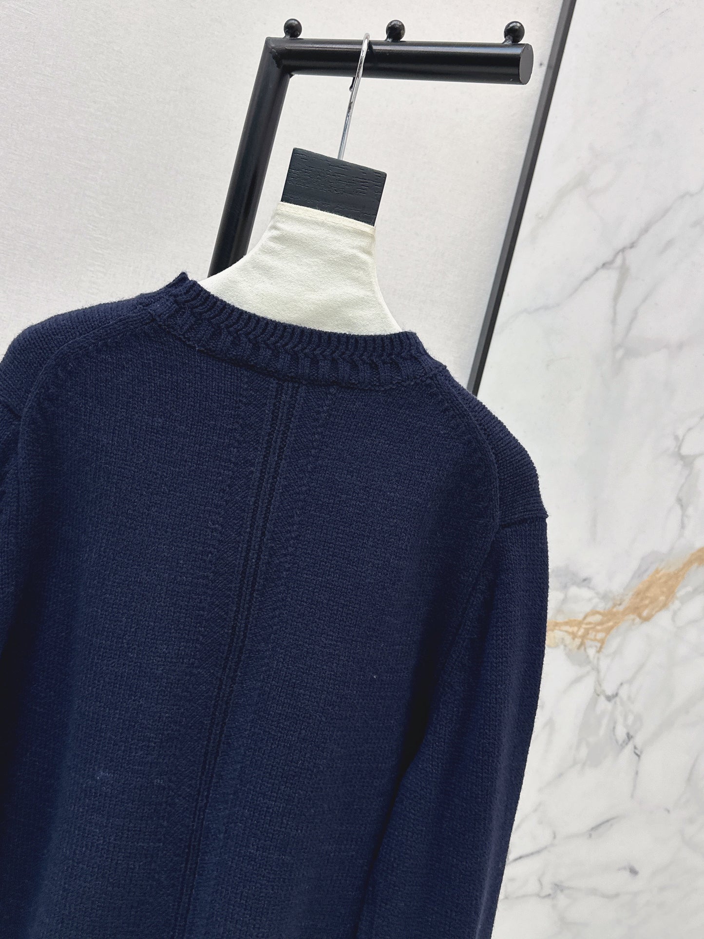 Ral NEW embroidery sweater