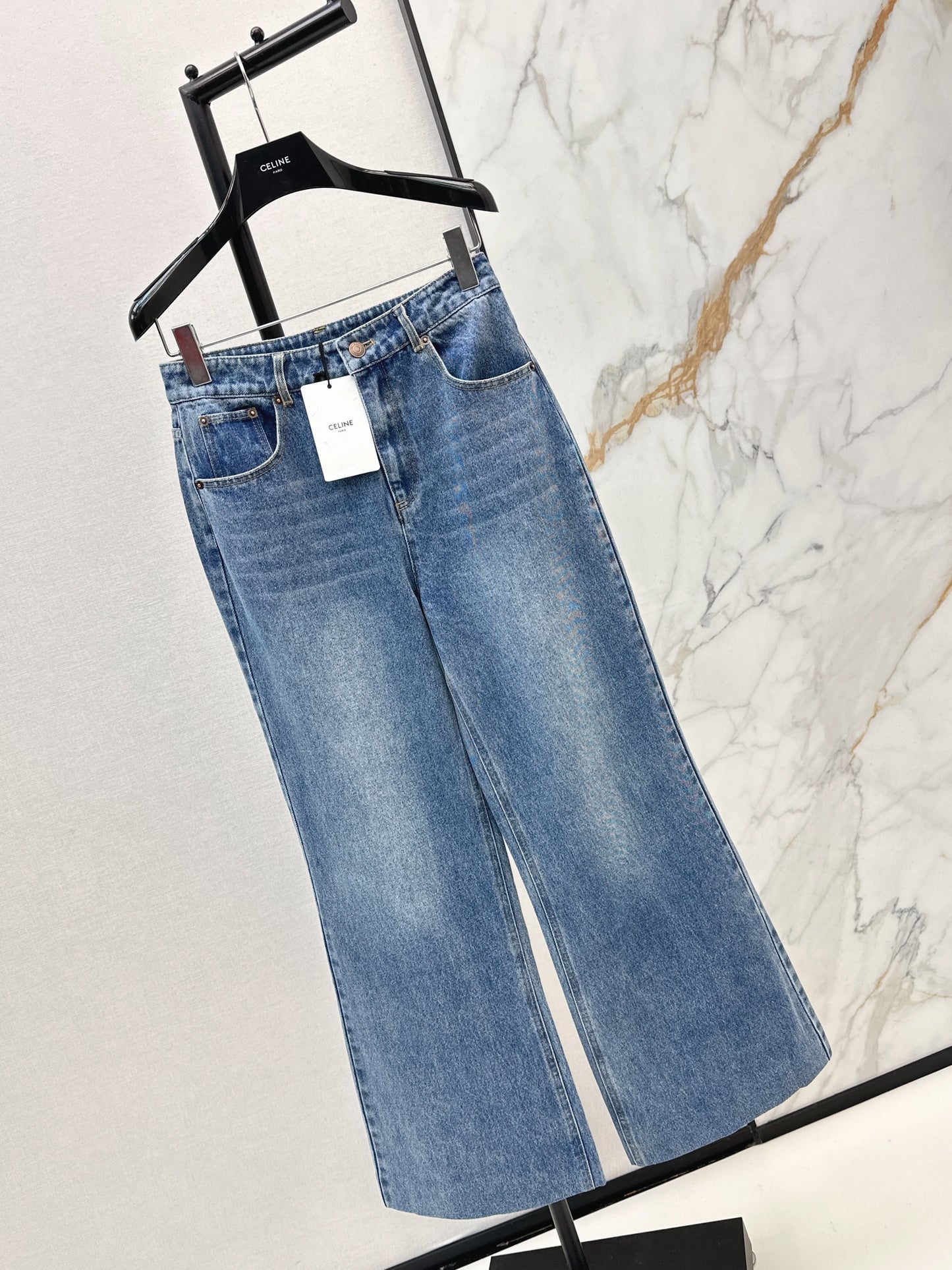 Celi NEW causal jeans
