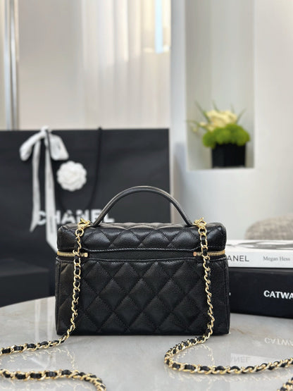 Chan NEW 26C LP lunch box bag