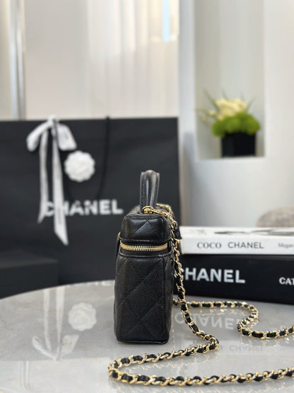 Chan NEW 26C LP lunch box bag