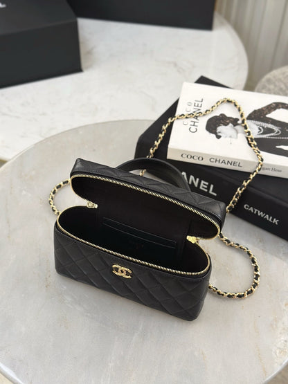 Chan NEW 26C LP lunch box bag