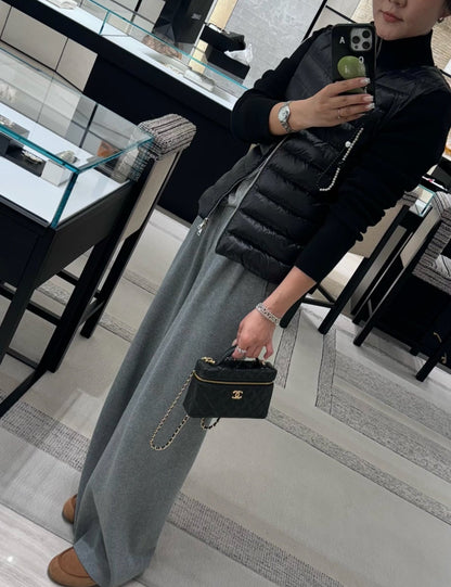 Chan NEW 26C LP lunch box bag